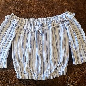 Off shoulder crop top